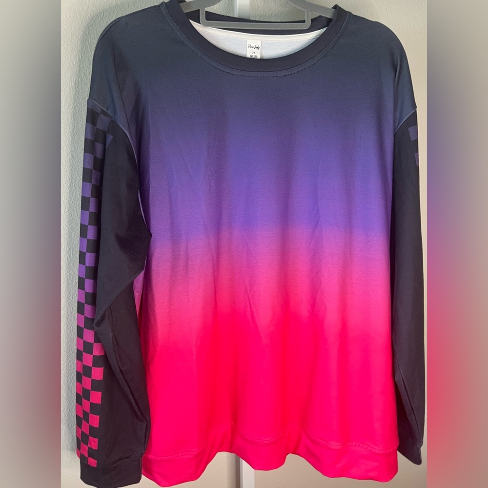 NWOT Gradient Long Sleeve Sweatshirt with Checkered Sleeves